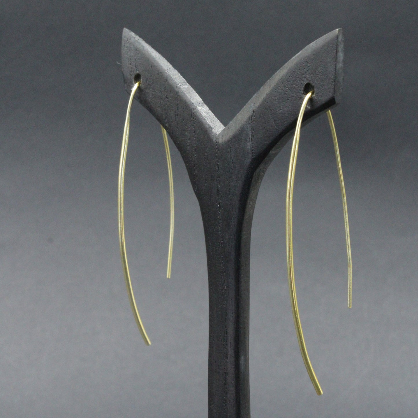 Pendientes BENE de diseño bañados en oro - Diseño con carácter-0